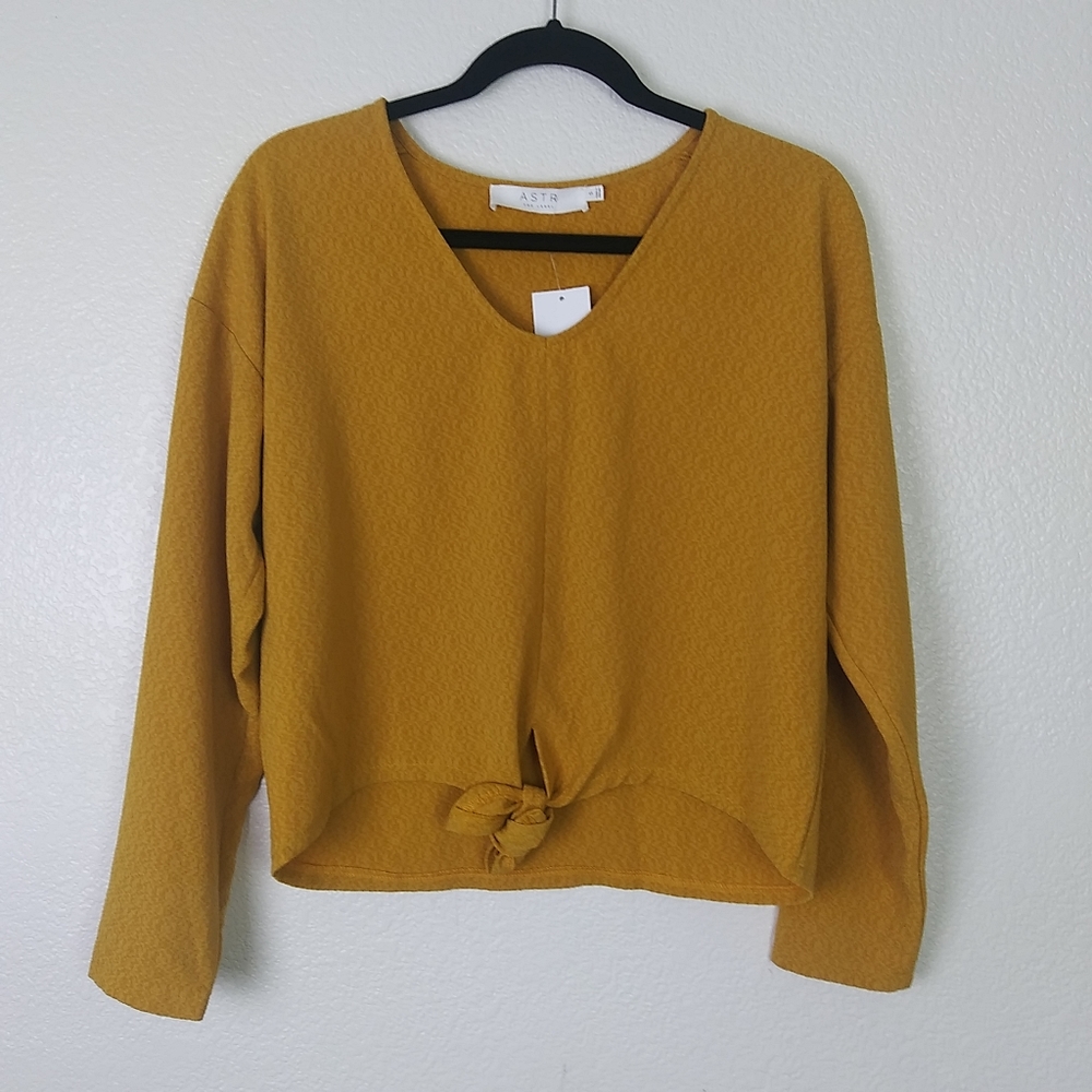 NWT Astr Mustard Yellow Front Knot Top long sleeve sz S